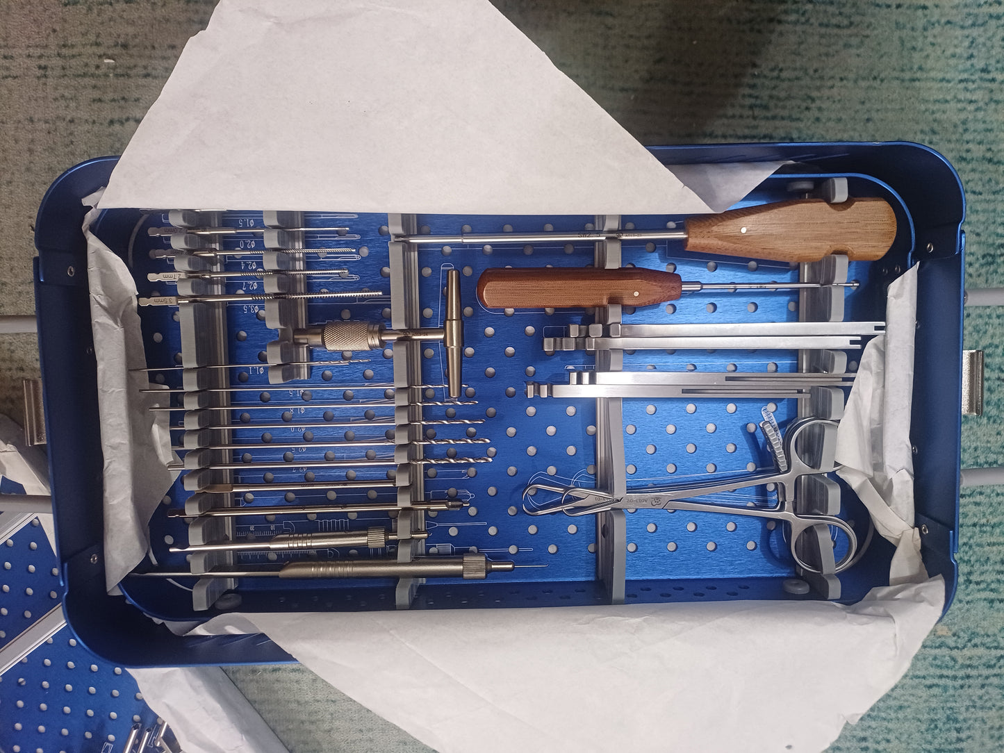Veterinary Orthopedic Instrument Set